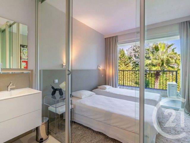 Appartement F3 à vendre - 3 pièces - 90.0 m2 - VALLAURIS - 06 - PROVENCE-ALPES-COTE-D-AZUR - Century 21 Adhère Transactions