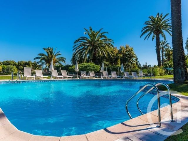 Appartement F3 à vendre VALLAURIS