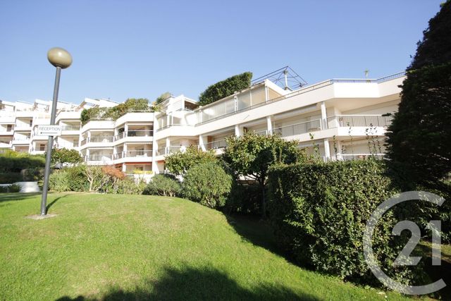 Appartement F3 à vendre - 3 pièces - 90.0 m2 - VALLAURIS - 06 - PROVENCE-ALPES-COTE-D-AZUR - Century 21 Adhère Transactions