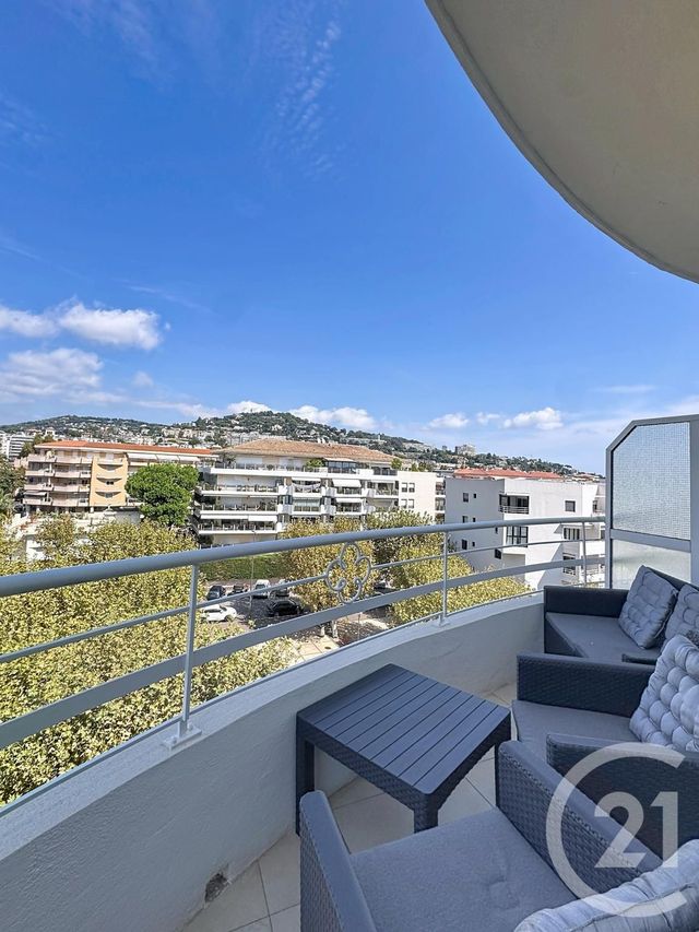 Appartement F3 à vendre CANNES