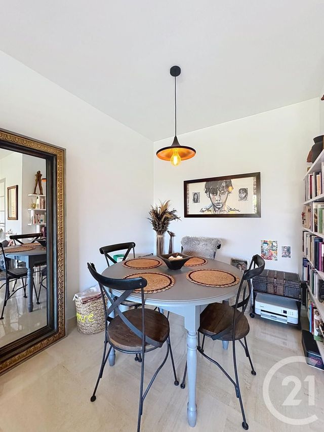 Appartement F2 à vendre - 2 pièces - 56.0 m2 - CANNES - 06 - PROVENCE-ALPES-COTE-D-AZUR - Century 21 Adhère Transactions