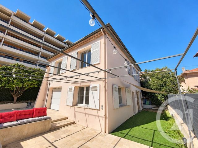 maison à louer - 4 pièces - 135.0 m2 - LE CANNET - 06 - PROVENCE-ALPES-COTE-D-AZUR - Century 21 Adhère Transactions