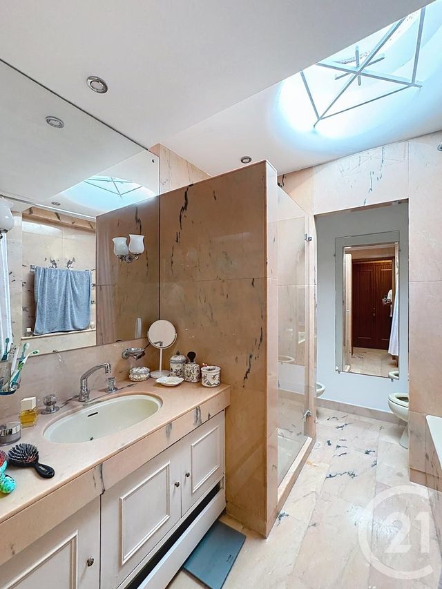 Appartement F4 à vendre - 4 pièces - 111.46 m2 - CANNES - 06 - PROVENCE-ALPES-COTE-D-AZUR - Century 21 Adhère Transactions