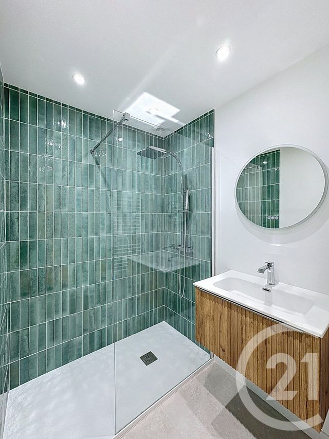 Appartement F3 à louer - 3 pièces - 54.01 m2 - LE CANNET - 06 - PROVENCE-ALPES-COTE-D-AZUR - Century 21 Adhère Transactions
