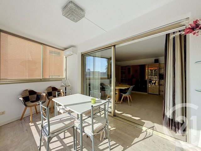 Appartement F2 à louer - 2 pièces - 55.0 m2 - CANNES - 06 - PROVENCE-ALPES-COTE-D-AZUR - Century 21 Adhère Transactions