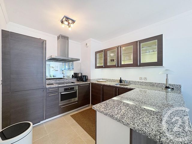 Appartement F2 à vendre - 2 pièces - 48.0 m2 - CANNES - 06 - PROVENCE-ALPES-COTE-D-AZUR - Century 21 Adhère Transactions