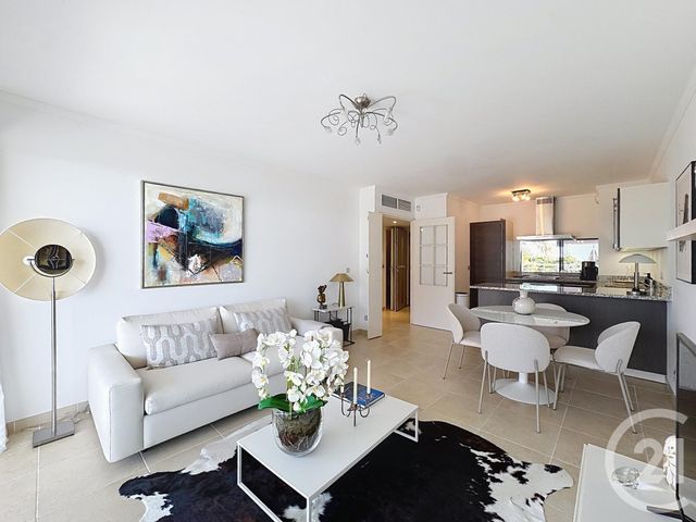 Appartement F2 à vendre - 2 pièces - 48.0 m2 - CANNES - 06 - PROVENCE-ALPES-COTE-D-AZUR - Century 21 Adhère Transactions