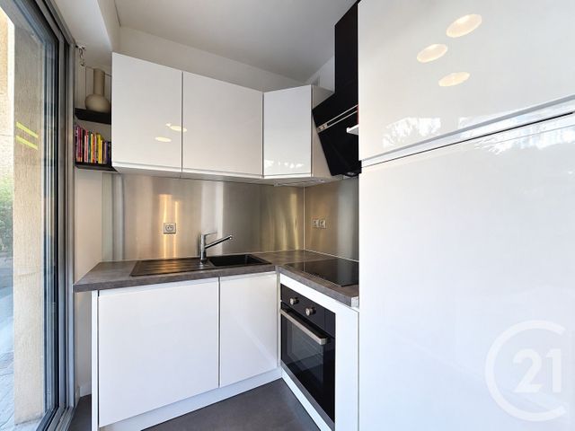 Appartement F1 à louer - 1 pièce - 29.51 m2 - CANNES - 06 - PROVENCE-ALPES-COTE-D-AZUR - Century 21 Adhère Transactions