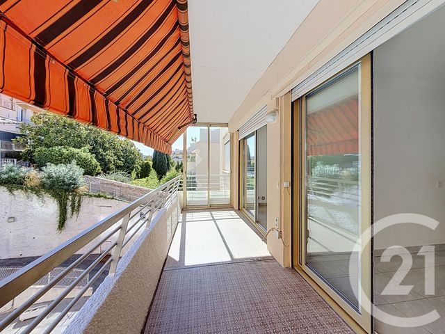 Appartement F2 à louer LE CANNET