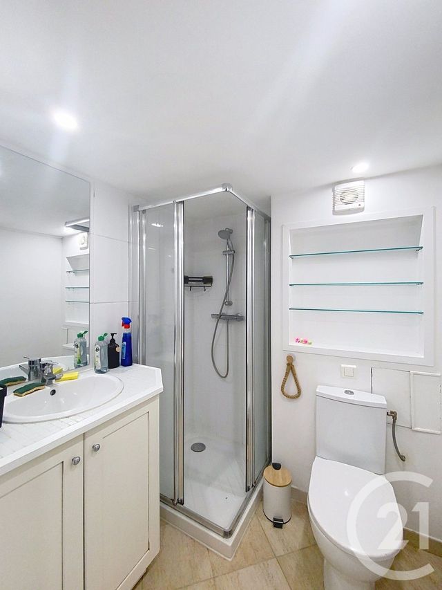 Appartement F2 à louer - 2 pièces - 32.29 m2 - CANNES - 06 - PROVENCE-ALPES-COTE-D-AZUR - Century 21 Adhère Transactions