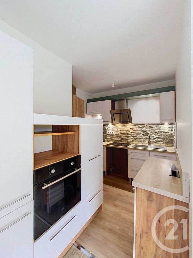 Appartement F2 à louer - 2 pièces - 50.01 m2 - CANNES - 06 - PROVENCE-ALPES-COTE-D-AZUR - Century 21 Adhère Transactions