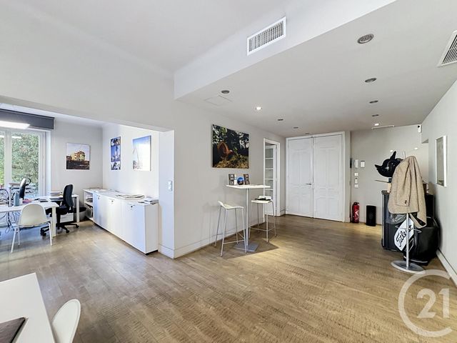 Appartement F4 à vendre - 4 pièces - 97.3 m2 - CANNES - 06 - PROVENCE-ALPES-COTE-D-AZUR - Century 21 Adhère Transactions