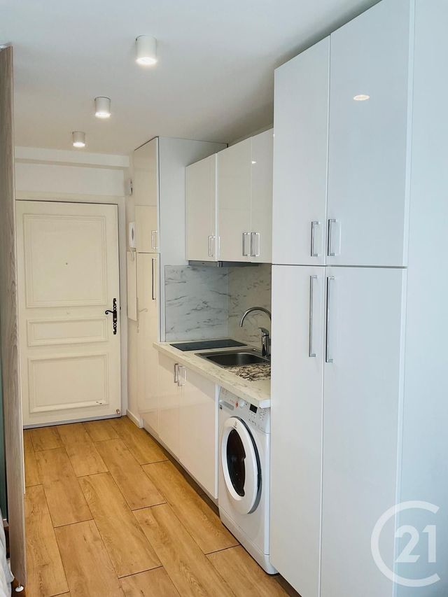 Appartement F1 à louer - 1 pièce - 17.19 m2 - LE CANNET - 06 - PROVENCE-ALPES-COTE-D-AZUR - Century 21 Adhère Transactions