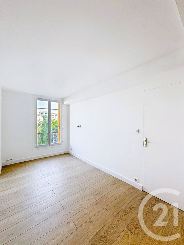 Appartement à vendre - 3 pièces - 64.0 m2 - CANNES - 06 - PROVENCE-ALPES-COTE-D-AZUR - Century 21 Adhère Transactions
