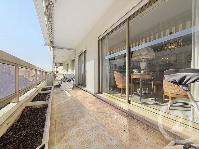 Appartement F4 à vendre - 4 pièces - 95.06 m2 - CANNES - 06 - PROVENCE-ALPES-COTE-D-AZUR - Century 21 Adhère Transactions