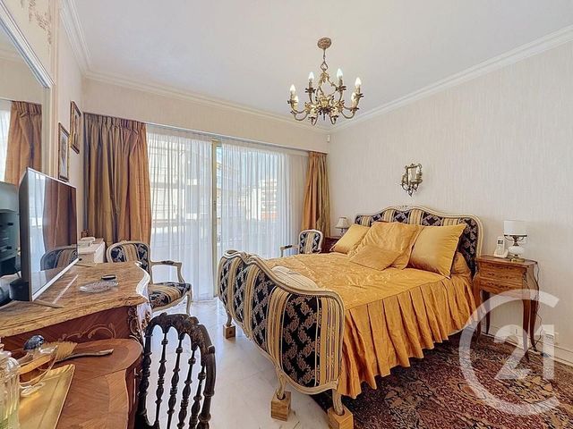 Appartement F4 à vendre - 4 pièces - 95.06 m2 - CANNES - 06 - PROVENCE-ALPES-COTE-D-AZUR - Century 21 Adhère Transactions