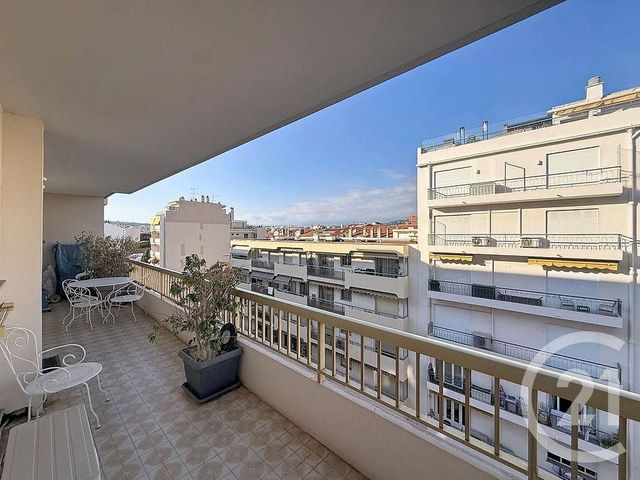 Appartement F4 à vendre - 4 pièces - 95.06 m2 - CANNES - 06 - PROVENCE-ALPES-COTE-D-AZUR - Century 21 Adhère Transactions