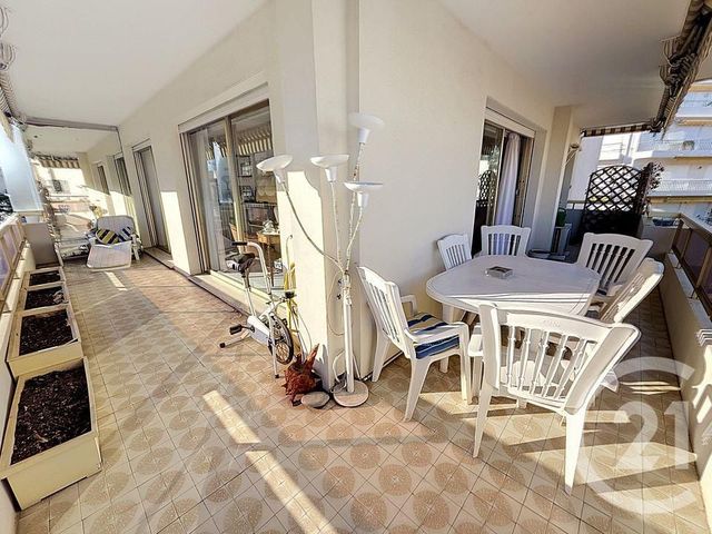 Appartement F4 à vendre - 4 pièces - 95.06 m2 - CANNES - 06 - PROVENCE-ALPES-COTE-D-AZUR - Century 21 Adhère Transactions