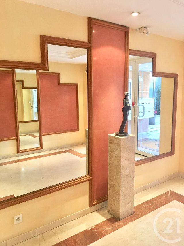 Appartement F2 à louer - 2 pièces - 31.04 m2 - CANNES - 06 - PROVENCE-ALPES-COTE-D-AZUR - Century 21 Adhère Transactions
