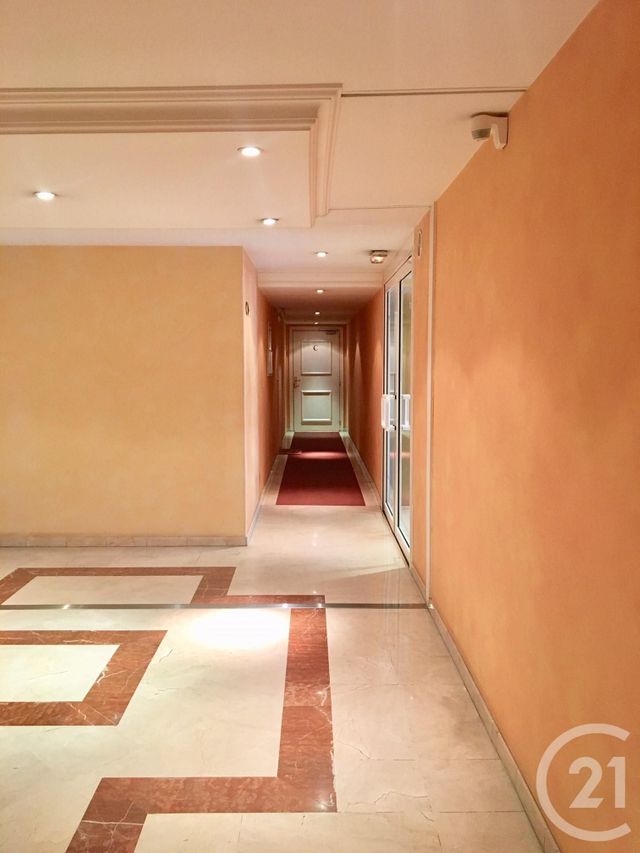 Appartement F2 à louer - 2 pièces - 31.04 m2 - CANNES - 06 - PROVENCE-ALPES-COTE-D-AZUR - Century 21 Adhère Transactions