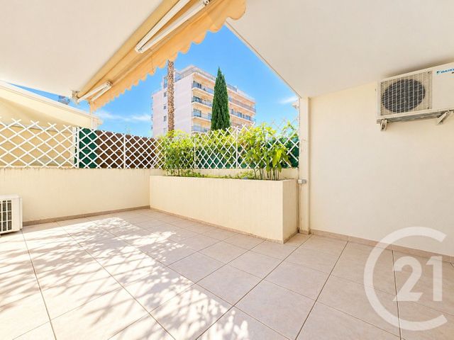 Appartement F3 à vendre - 3 pièces - 79.9 m2 - CANNES - 06 - PROVENCE-ALPES-COTE-D-AZUR - Century 21 Adhère Transactions