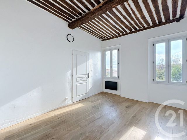 Appartement F3 à louer - 3 pièces - 68.85 m2 - GRASSE - 06 - PROVENCE-ALPES-COTE-D-AZUR - Century 21 Adhère Transactions