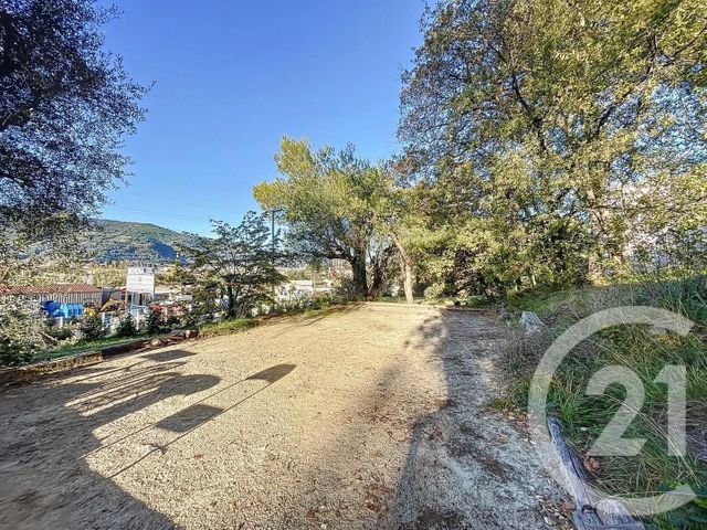 Appartement F1 à louer - 1 pièce - 30.37 m2 - CANNES LA BOCCA - 06 - PROVENCE-ALPES-COTE-D-AZUR - Century 21 Adhère Transactions