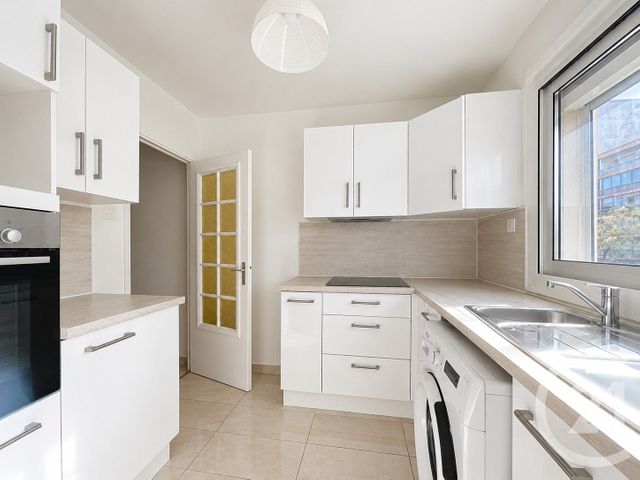 Appartement F2 à louer - 2 pièces - 51.2 m2 - MANDELIEU LA NAPOULE - 06 - PROVENCE-ALPES-COTE-D-AZUR - Century 21 Adhère Transactions