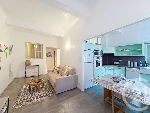 Appartement F2 à louer - 2 pièces - 39.37 m2 - GRASSE - 06 - PROVENCE-ALPES-COTE-D-AZUR - Century 21 Adhère Transactions