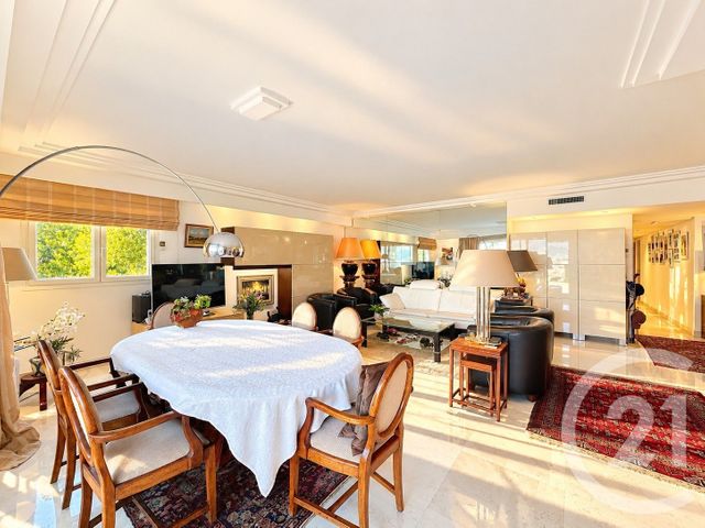 Appartement F4 à vendre - 4 pièces - 133.03 m2 - CANNES - 06 - PROVENCE-ALPES-COTE-D-AZUR - Century 21 Adhère Transactions