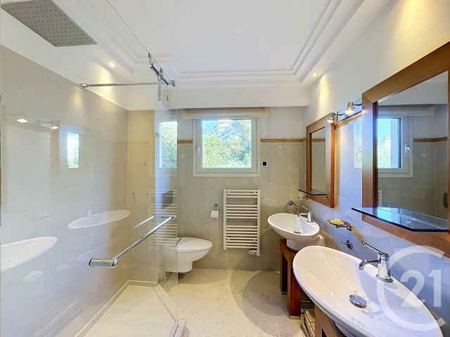 Appartement F4 à vendre - 4 pièces - 133.03 m2 - CANNES - 06 - PROVENCE-ALPES-COTE-D-AZUR - Century 21 Adhère Transactions