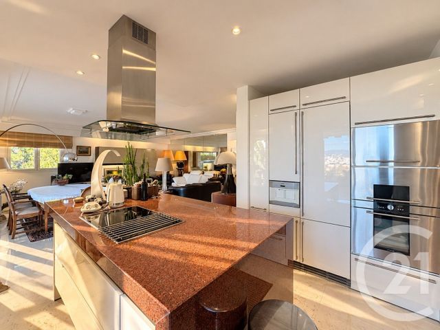 Appartement F4 à vendre - 4 pièces - 133.03 m2 - CANNES - 06 - PROVENCE-ALPES-COTE-D-AZUR - Century 21 Adhère Transactions