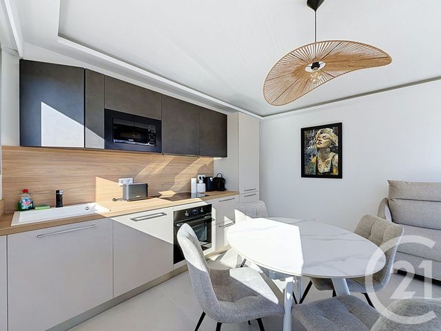 Appartement F2 à louer - 2 pièces - 33.76 m2 - CANNES - 06 - PROVENCE-ALPES-COTE-D-AZUR - Century 21 Adhère Transactions