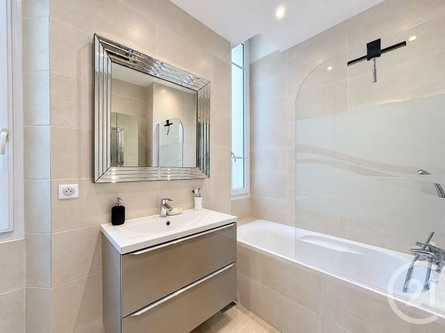 Appartement F3 à vendre - 3 pièces - 80.0 m2 - CANNES - 06 - PROVENCE-ALPES-COTE-D-AZUR - Century 21 Adhère Transactions