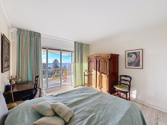 Appartement F3 à vendre - 3 pièces - 110.0 m2 - CANNES - 06 - PROVENCE-ALPES-COTE-D-AZUR - Century 21 Adhère Transactions