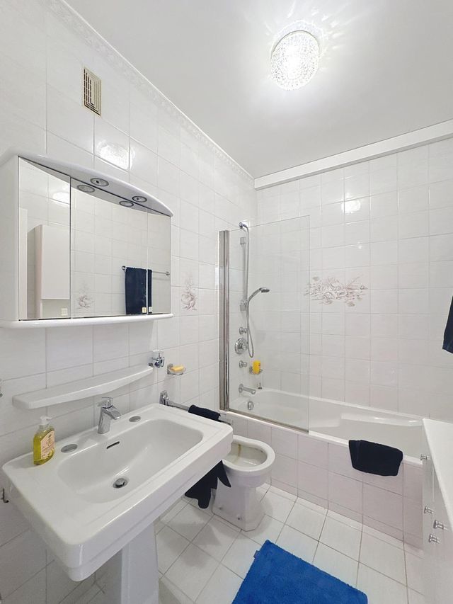 Appartement F3 à vendre - 3 pièces - 110.0 m2 - CANNES - 06 - PROVENCE-ALPES-COTE-D-AZUR - Century 21 Adhère Transactions