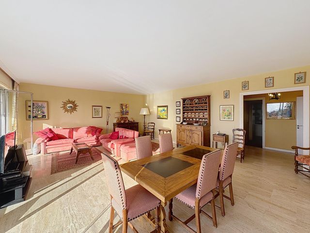 Appartement F3 à vendre - 3 pièces - 110.0 m2 - CANNES - 06 - PROVENCE-ALPES-COTE-D-AZUR - Century 21 Adhère Transactions