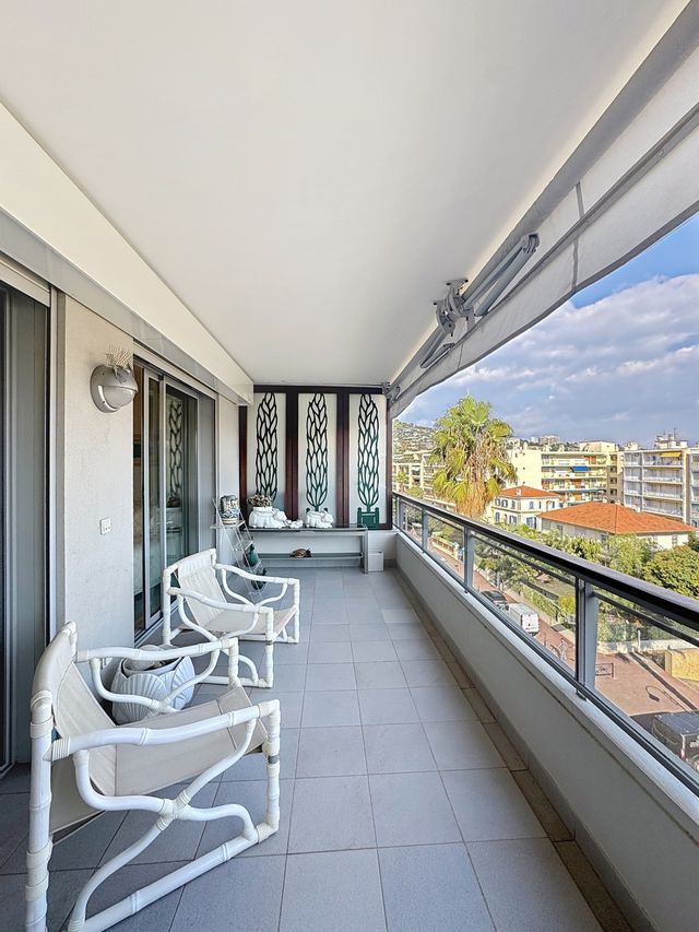 Appartement F3 à vendre - 3 pièces - 89.0 m2 - CANNES - 06 - PROVENCE-ALPES-COTE-D-AZUR - Century 21 Adhère Transactions