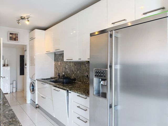 Appartement F3 à vendre - 3 pièces - 89.0 m2 - CANNES - 06 - PROVENCE-ALPES-COTE-D-AZUR - Century 21 Adhère Transactions