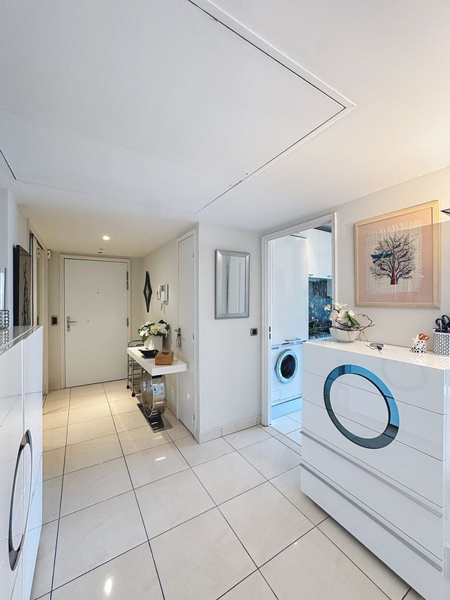 Appartement F3 à vendre - 3 pièces - 89.0 m2 - CANNES - 06 - PROVENCE-ALPES-COTE-D-AZUR - Century 21 Adhère Transactions