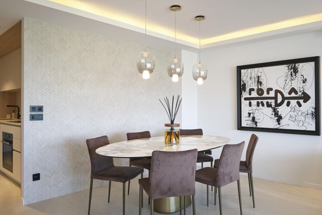 Appartement F4 à vendre - 4 pièces - 110.0 m2 - CANNES - 06 - PROVENCE-ALPES-COTE-D-AZUR - Century 21 Adhère Transactions