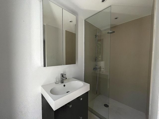 maison à louer - 5 pièces - 172.0 m2 - MOUGINS - 06 - PROVENCE-ALPES-COTE-D-AZUR - Century 21 Adhère Transactions