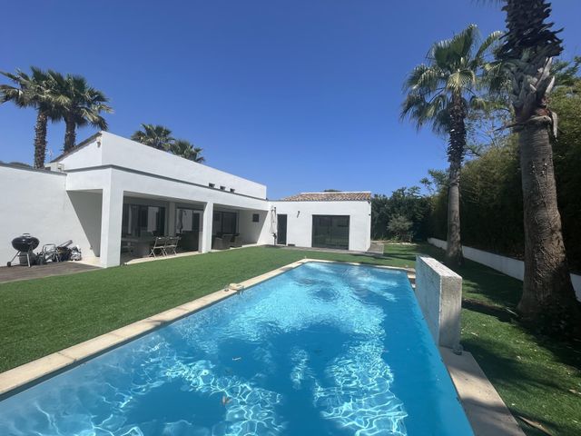 maison - MOUGINS - 06