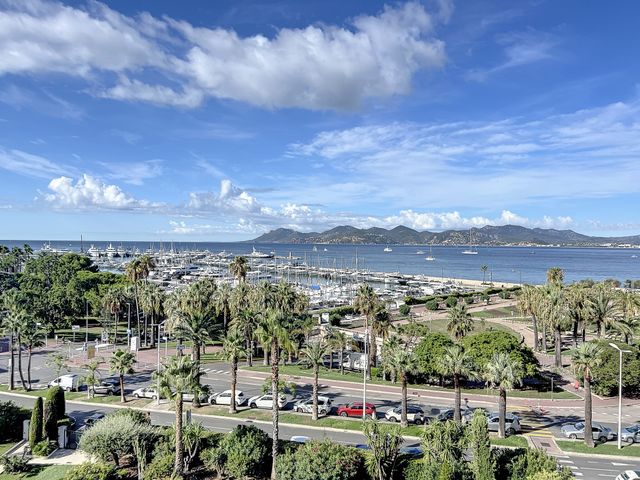 Appartement F4 à vendre - 4 pièces - 100.0 m2 - CANNES - 06 - PROVENCE-ALPES-COTE-D-AZUR - Century 21 Adhère Transactions