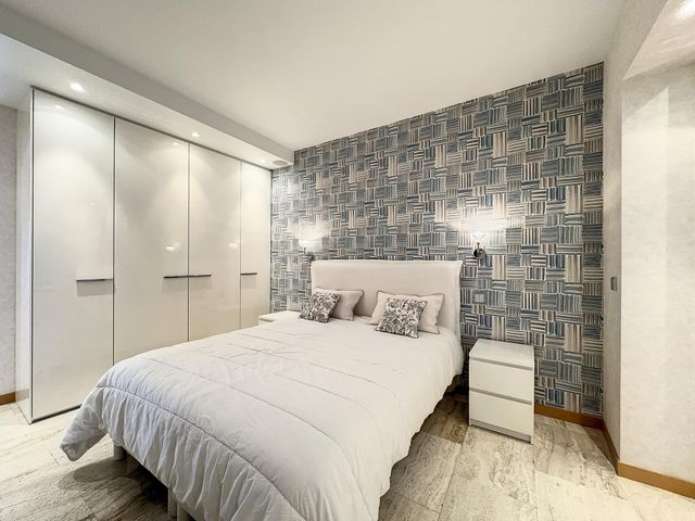 Appartement F5 à vendre - 5 pièces - 191.05 m2 - CANNES - 06 - PROVENCE-ALPES-COTE-D-AZUR - Century 21 Adhère Transactions