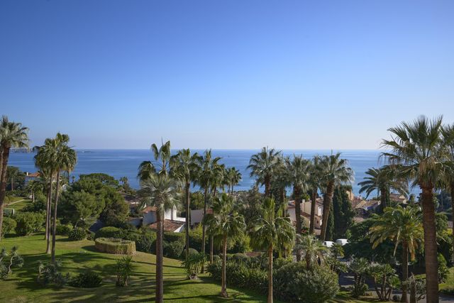  - CANNES - 