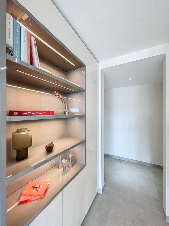 Appartement F3 à vendre - 3 pièces - 93.51 m2 - CANNES - 06 - PROVENCE-ALPES-COTE-D-AZUR - Century 21 Adhère Transactions