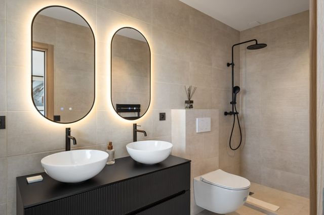 Appartement F4 à vendre - 4 pièces - 91.01 m2 - CANNES - 06 - PROVENCE-ALPES-COTE-D-AZUR - Century 21 Adhère Transactions