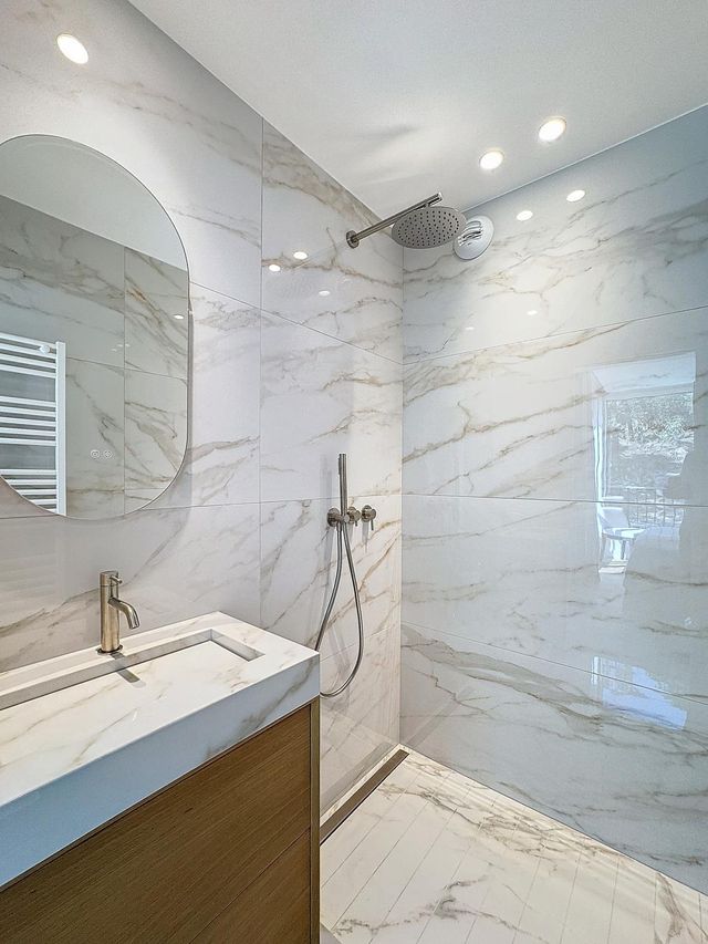 Appartement F3 à vendre - 3 pièces - 85.0 m2 - CANNES - 06 - PROVENCE-ALPES-COTE-D-AZUR - Century 21 Adhère Transactions