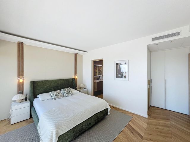 Appartement F5 à vendre - 5 pièces - 121.23 m2 - CANNES - 06 - PROVENCE-ALPES-COTE-D-AZUR - Century 21 Adhère Transactions